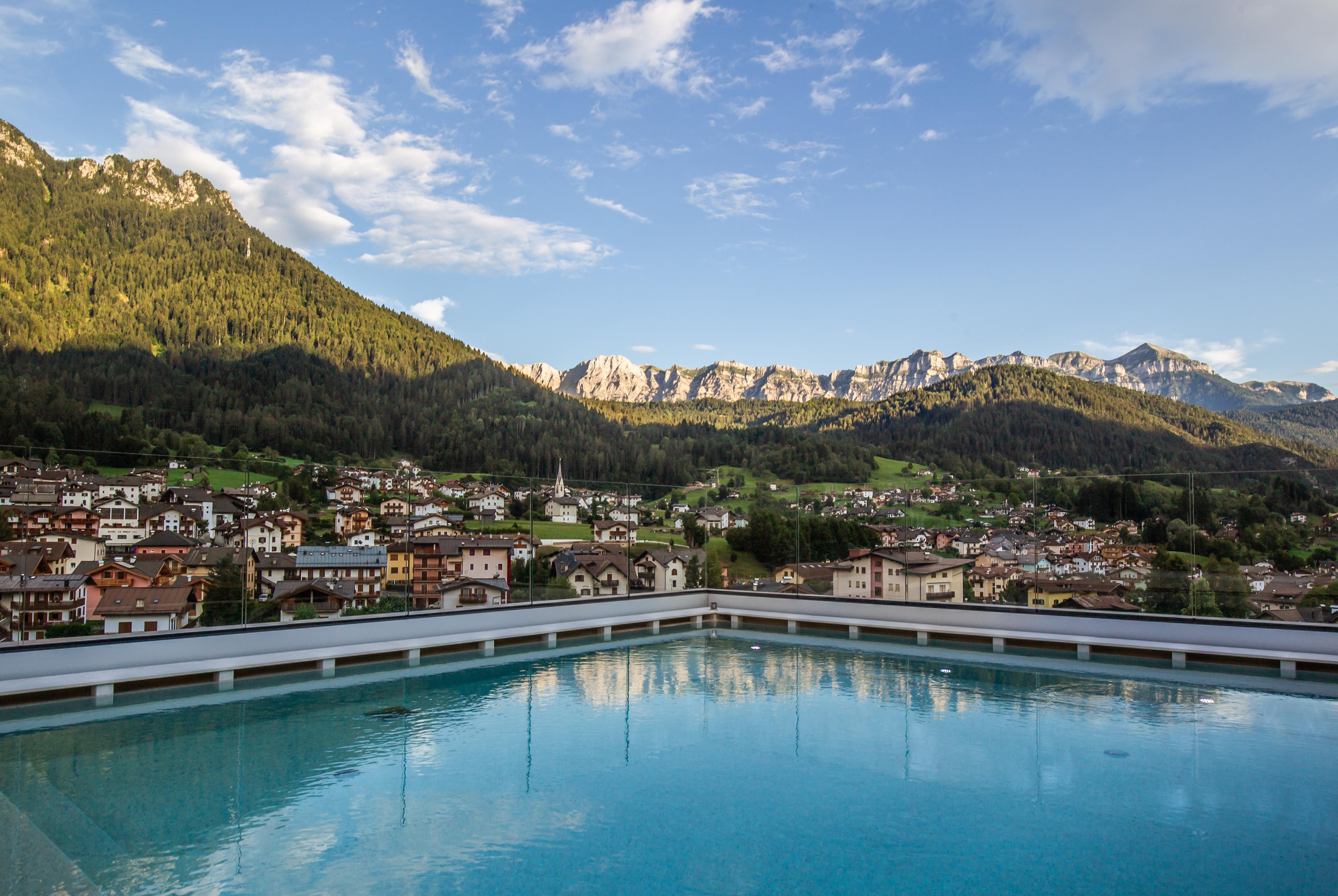 Brunet - The Dolomites Resort Fiera Di Primiero Luaran gambar