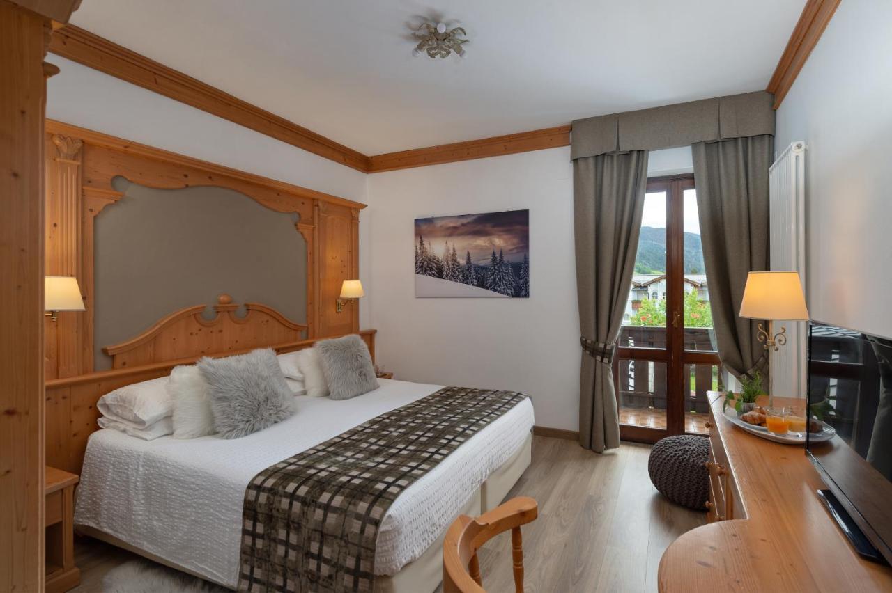 Brunet - The Dolomites Resort Fiera Di Primiero Luaran gambar