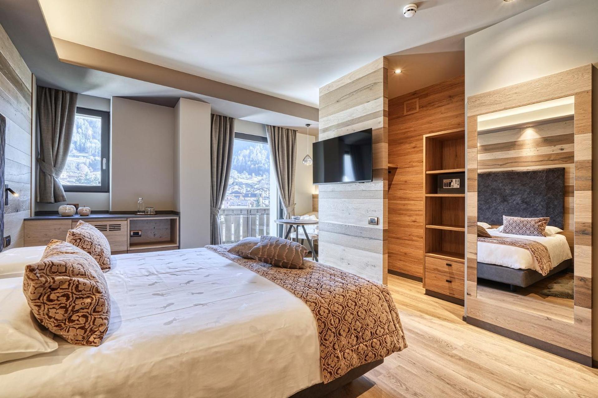 Brunet - The Dolomites Resort Fiera Di Primiero Luaran gambar
